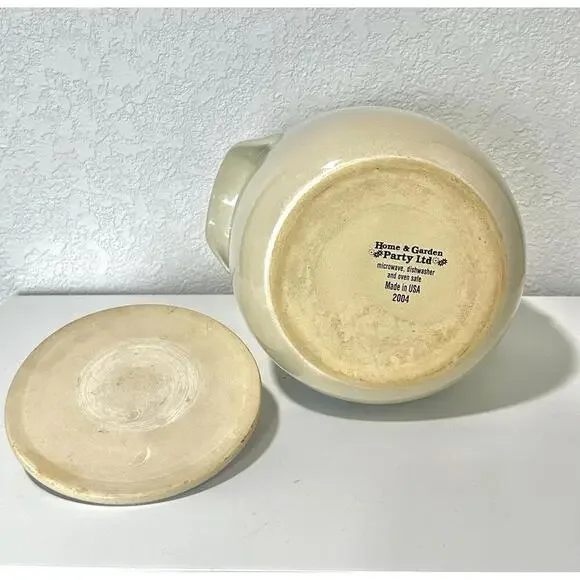 Home & Garden Party Lg Stoneware Ceramic Pot with Handles Lid and Floral Design - Picture 7 of 16